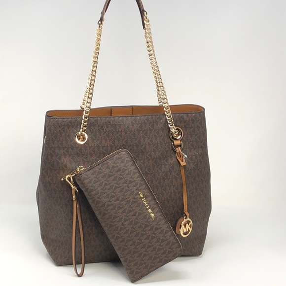 Nwt Michael  Kors Bundle Jet Set chain + wallet - Picture 4 of 6